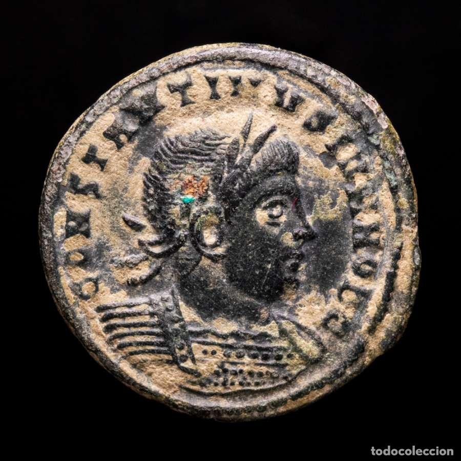 Monedas Imperio romano: Constantino II, C&eacute;sar, Follis. Roma. VOT X en corona // RT (6324)