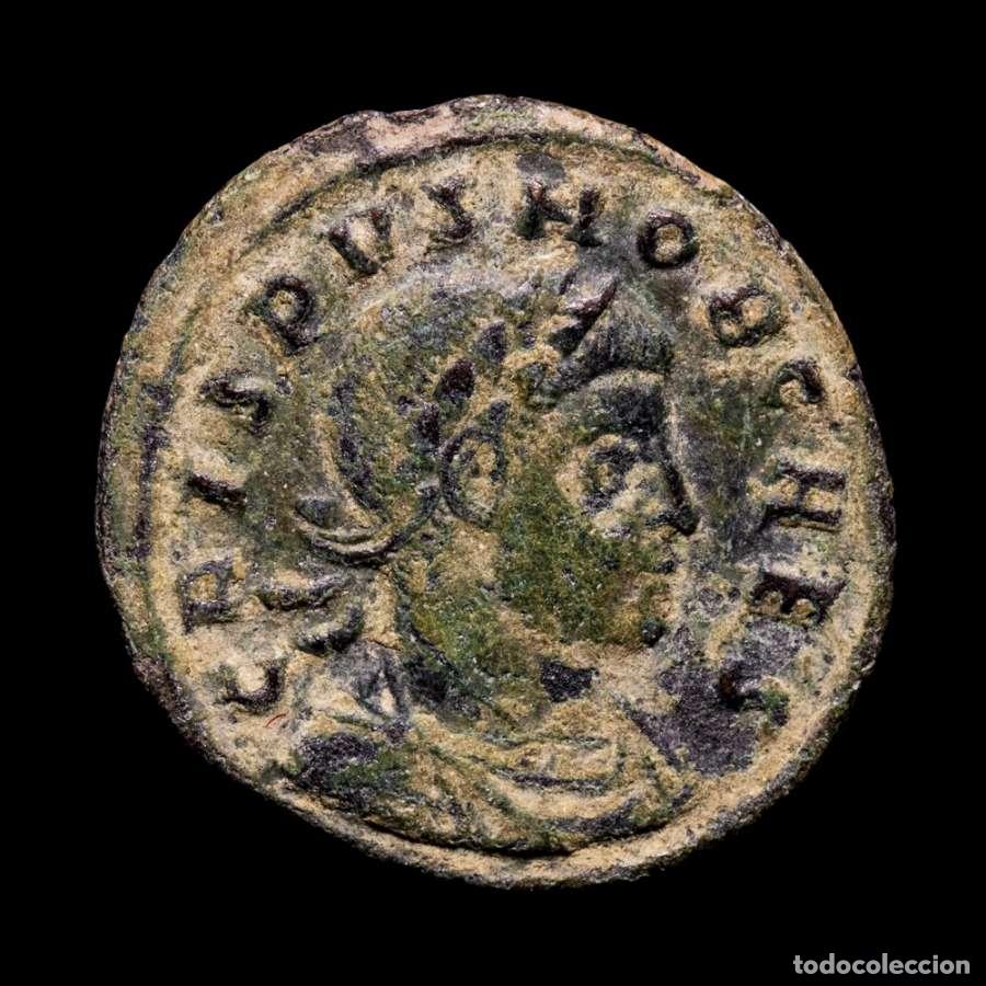 Monedas Imperio romano: Crispo Cesar - Follis de Roma - VOT V en corona // RT (6362)