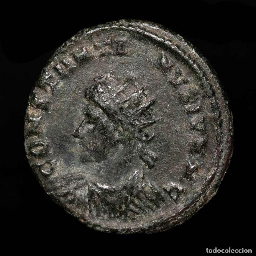 Monedas Imperio romano: Constantino II &AElig; Follis Radiado, Londres Globo en altar P-A / PLON
