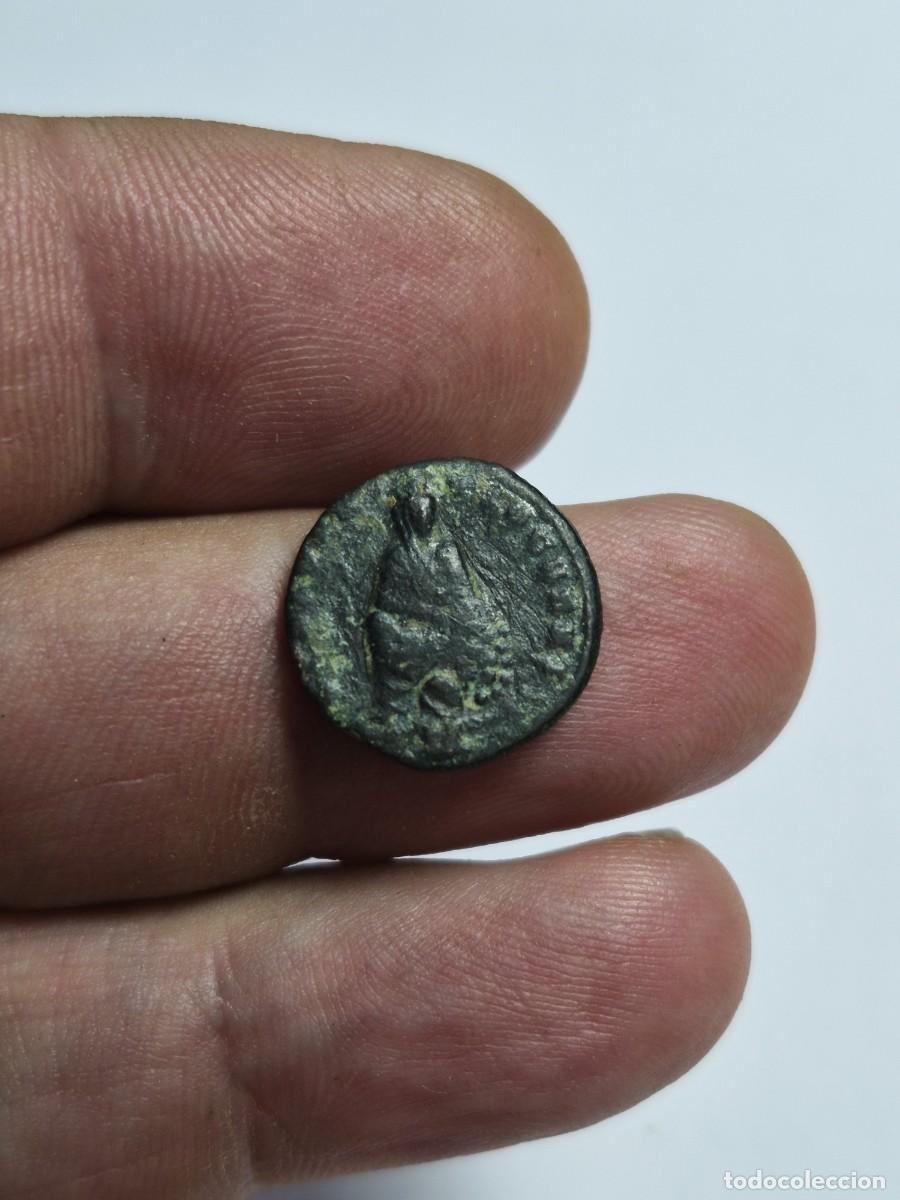 Monedas Imperio romano: NT/ Emisiones an&oacute;nimas bajo Maximino II Follis Antioqu&iacute;a 310-313 1,6 GRS (A1574)