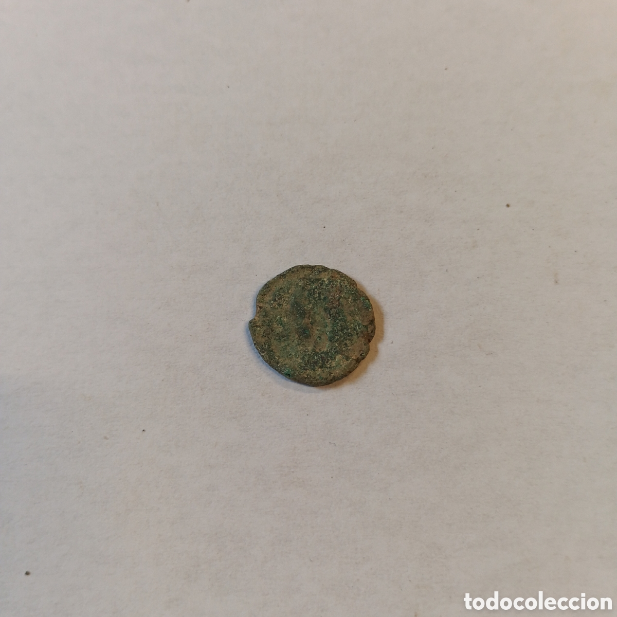 Monedas Imperio romano: MONEDA NUMMUS ROMANA s. IV-V d. C.