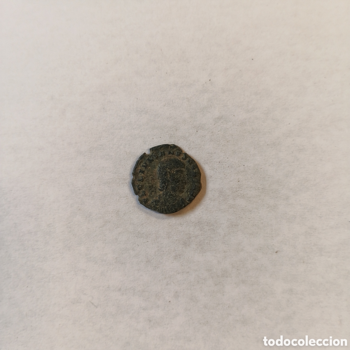 Monedas Imperio romano: MONEDA BRONCE ROMANA s. IV y V d.C.
