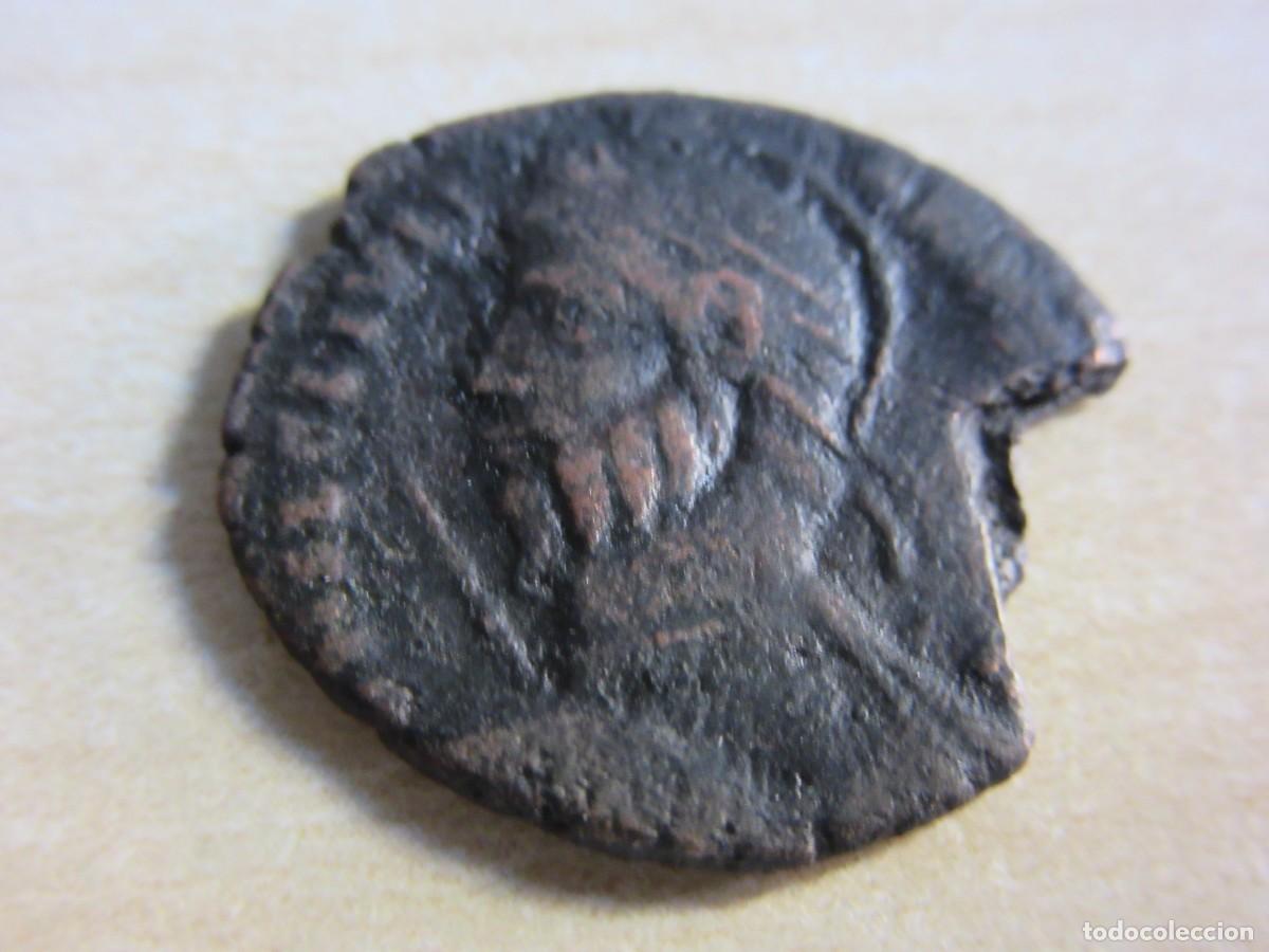 Monedas Imperio romano: Centenional de Juliano &rdquo;el Ap&oacute;stata &rdquo; (C&eacute;sar 355-360 Augusto 361-366) Reverso VOT X Mult XX