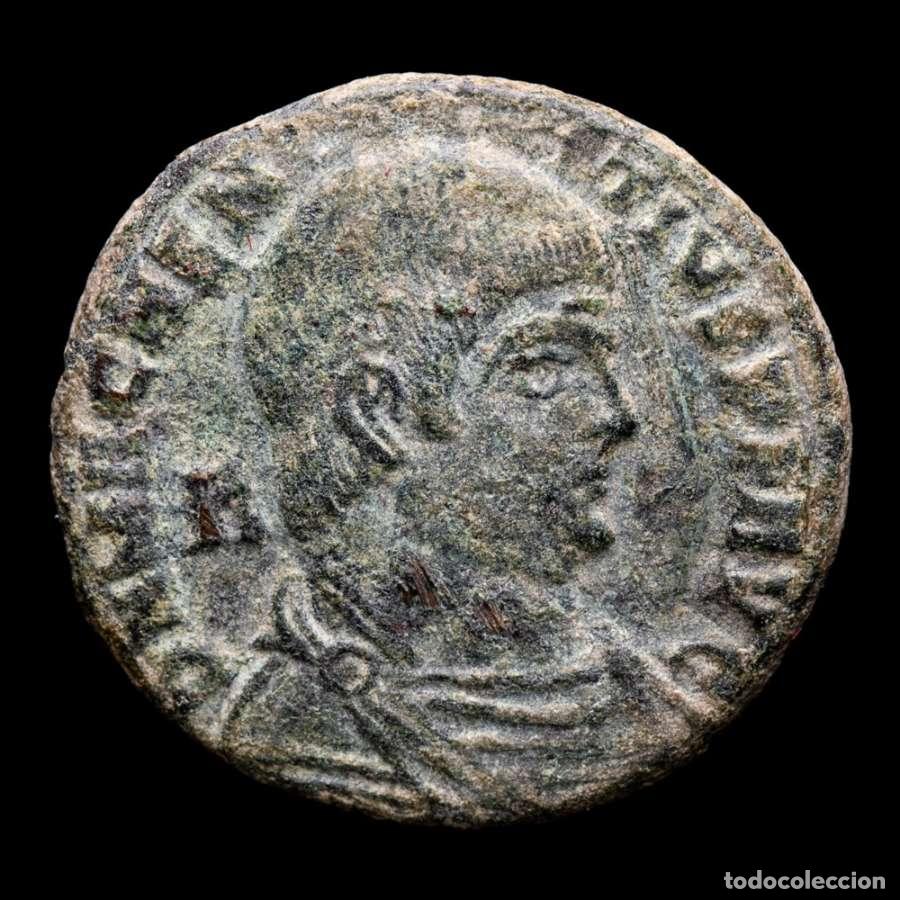 Monedas Imperio romano: Magnencio 352 d.C. &AElig; Maiorina Lugdunum - Dos Victorias ✩ SV / RPLG