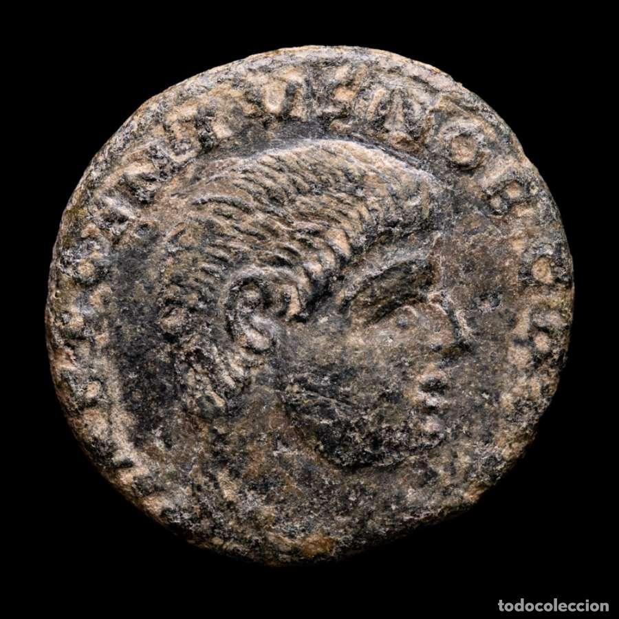Monedas Imperio romano: Decencio Maiorina reducida Lugdunum VICTORIAE DD NN AVG SV (6500)