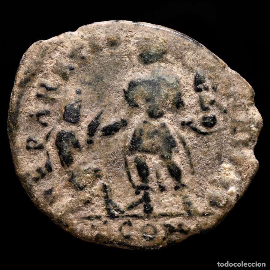 Monedas Imperio romano: Graciano (378-383 d.C.) Maiorina. Arelate. REPARATIO REI PVB (3670)