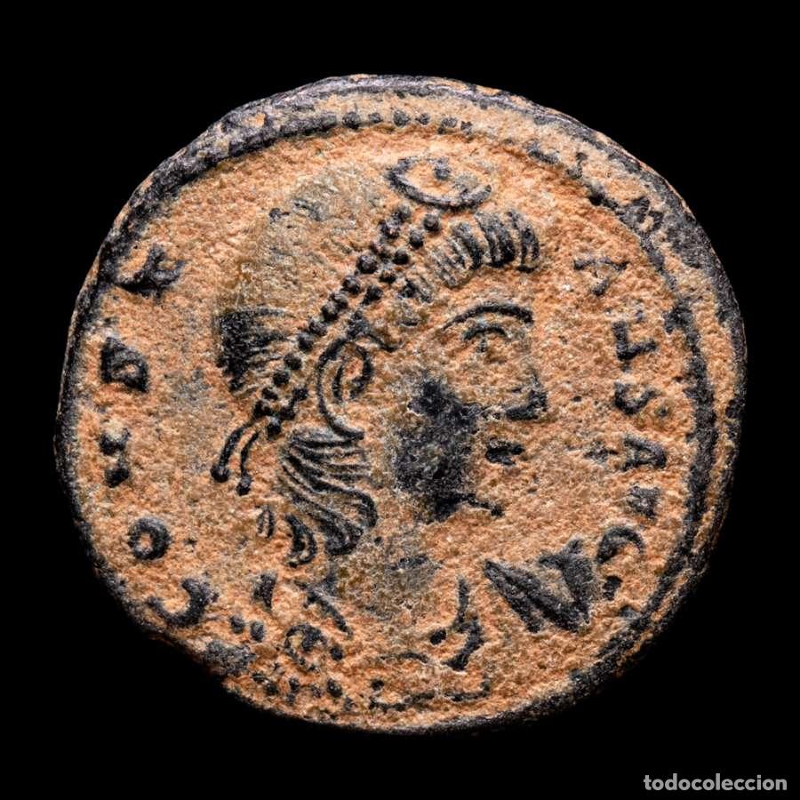 Monedas Imperio romano: Constante (337-350) 1/2 Follis. Antioquia GLORIA EXERCITVS / SMAN&theta;