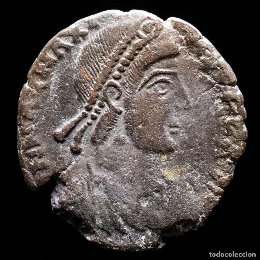 Monedas Imperio romano: Magno Maximo 383-388 dC. Maiorina, REPARATIO REIPVB (3646)