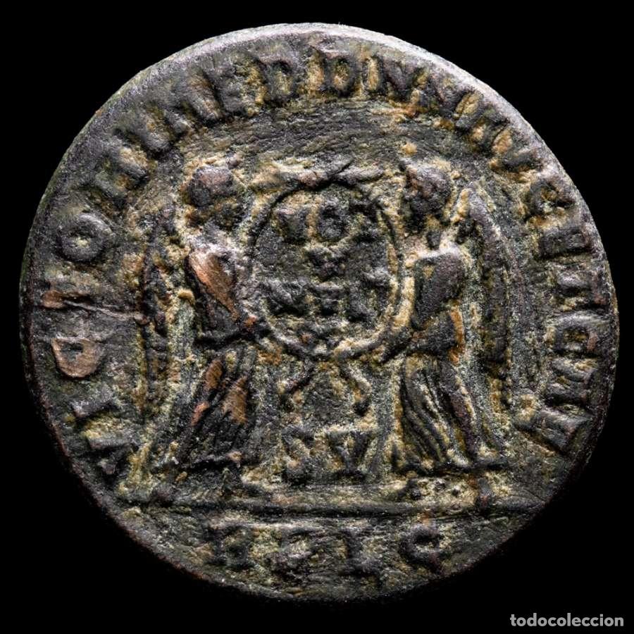 Monedas Imperio romano: Magnencio (350/3 dC) Maiorina Lugdunum VOT V MVLT X SV RPLG (3866)