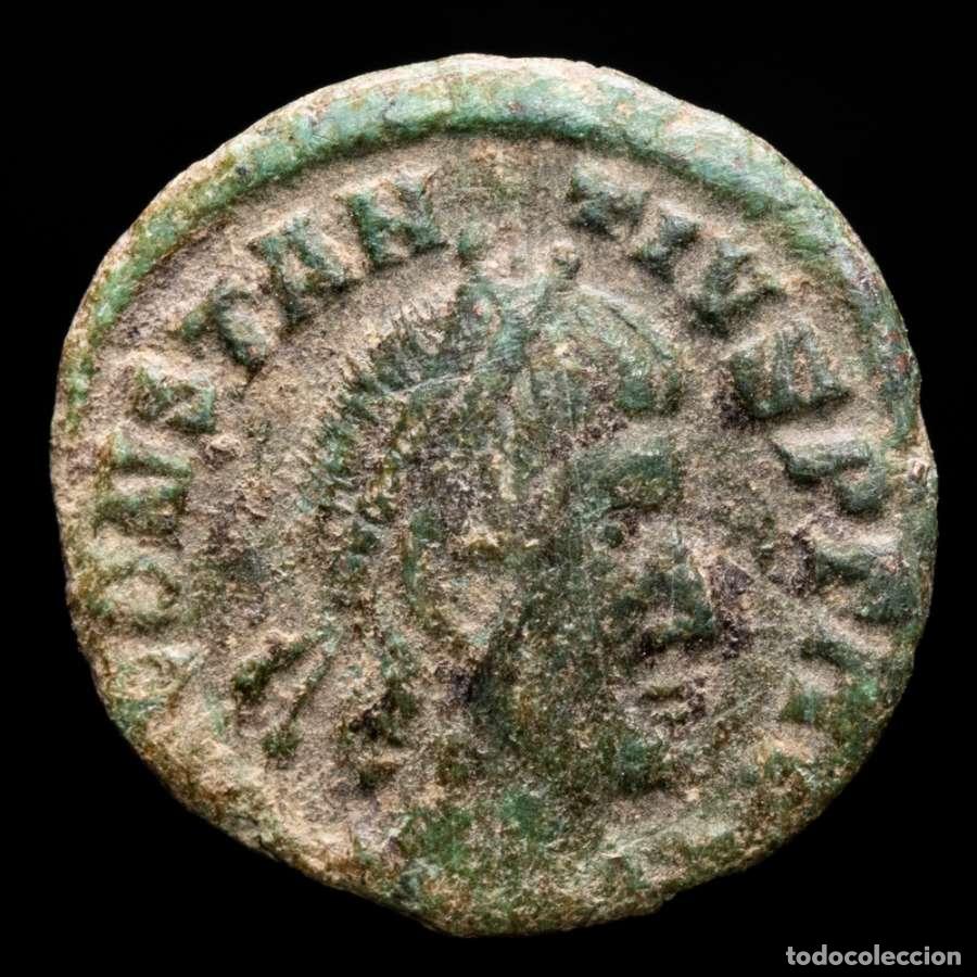 Monedas Imperio romano: Constancio II. Arles. FEL TEMP REPARATIO Estilo b&aacute;rbaro (6129)