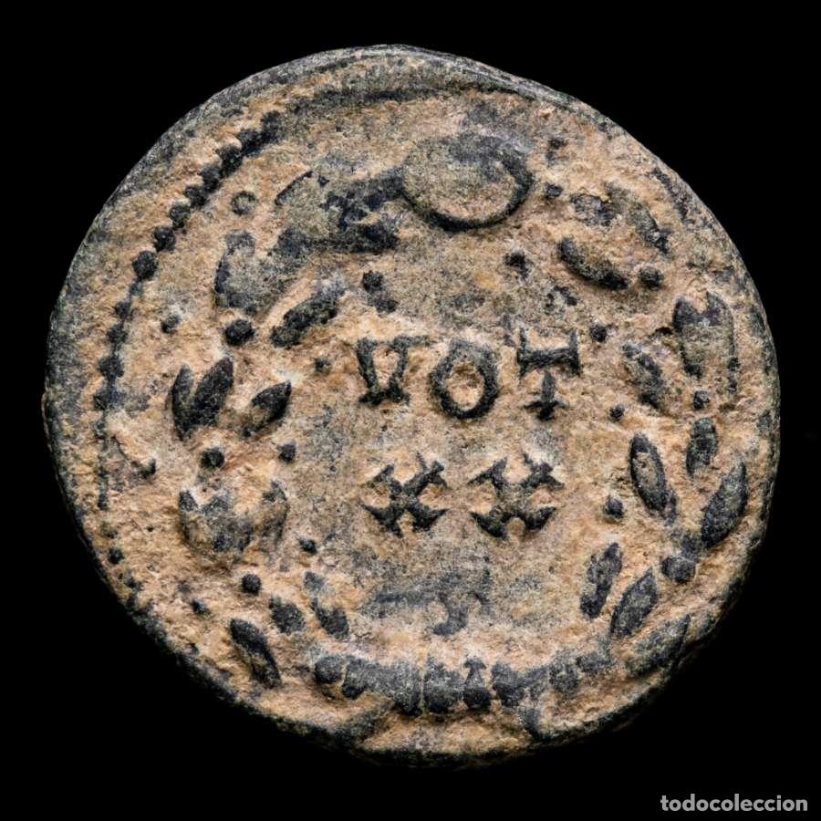 Monedas Imperio romano: Maximiano, AE radiado, Roma, 303-305 d.C. VOT XX &sigmaf; en corona (3732)