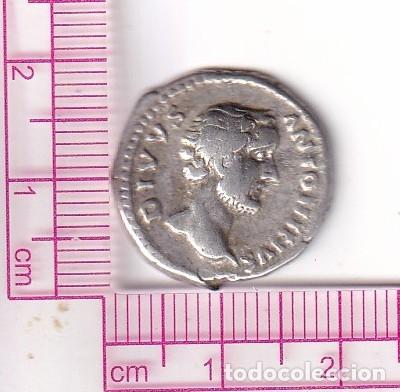 M&uuml;nzen R&ouml;misches Reich: CRE9329 MONEDA ROMANA DENARIO ROMA ANTONINO PIO AGUILA EN ALTAR POST. 141