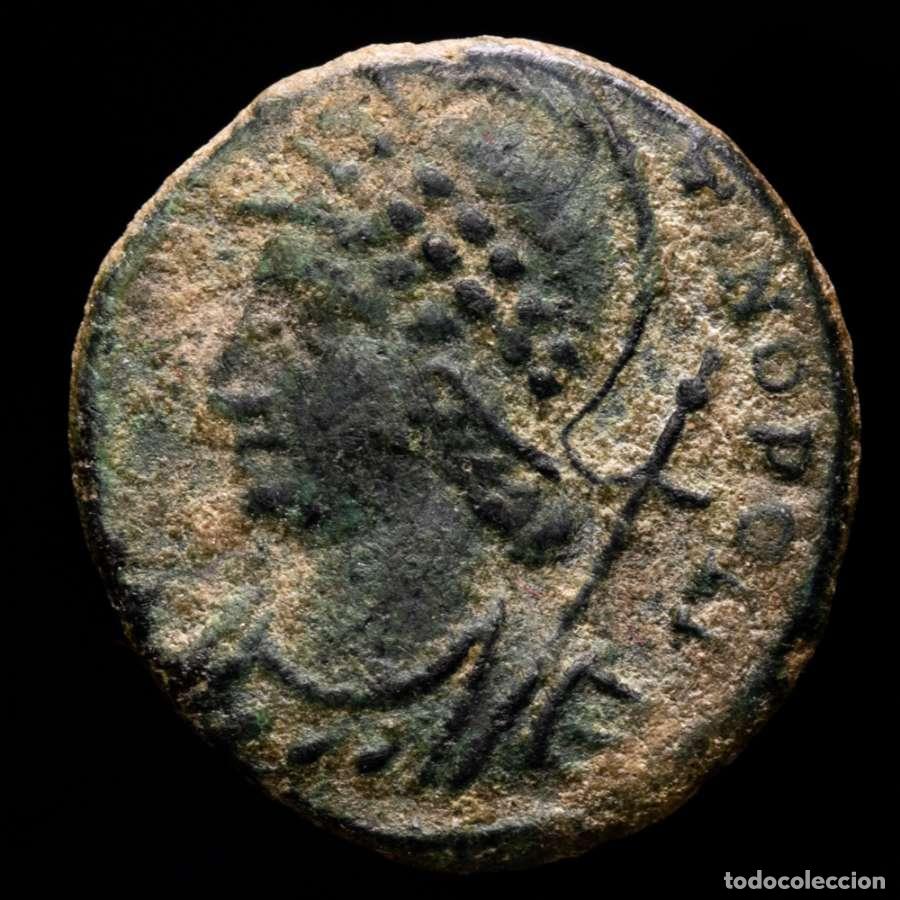 Monedas Imperio romano: Constantinopolis follis. Heraclea. GLORIA EXERCITVS / SMHB