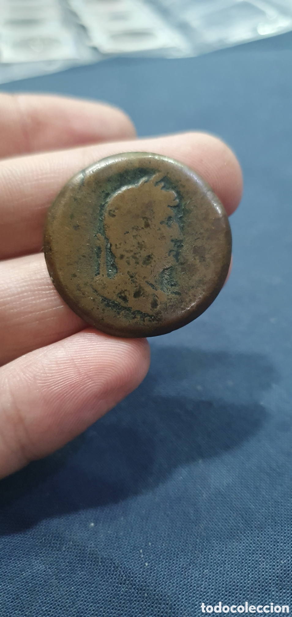 Monedas Imperio romano: Antigua moneda romana. (L129)