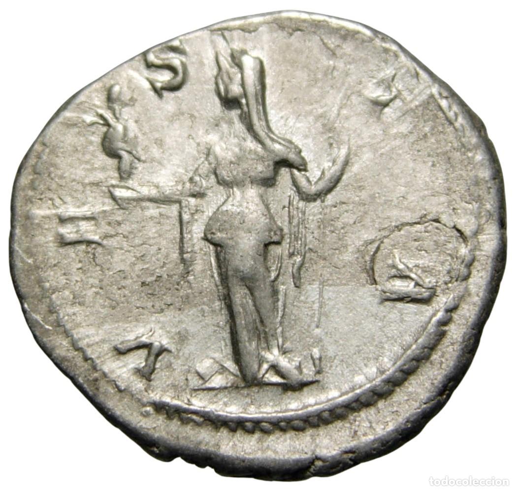 Monedas Imperio romano: Julia Mamaea AR Denarius (226 dC), Vesta - Foto 2