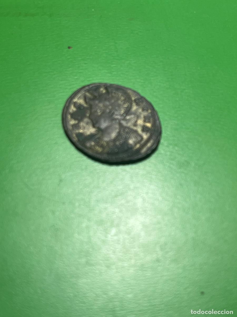 Monedas Imperio romano: CONSTANTINVS I. Ae3. 330-344