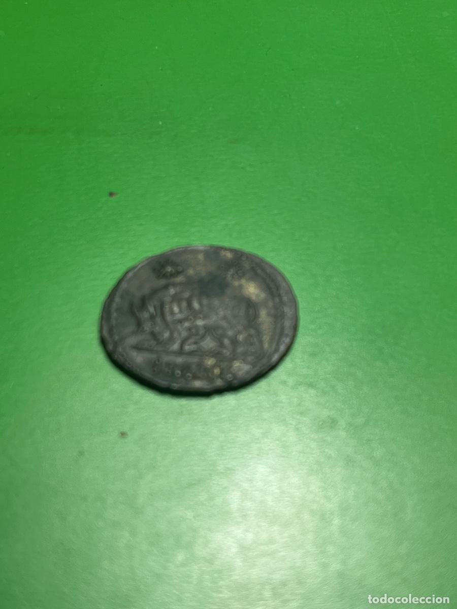 Monedas Imperio romano: CONSTANTINVS I. Ae3. 330-344 - Foto 2