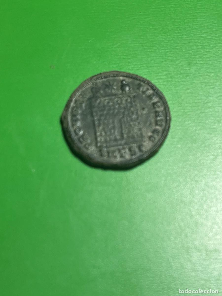 Monedas Imperio romano: CONSTANT&Iacute;NVS. Ae 3. 307-337 - Foto 2
