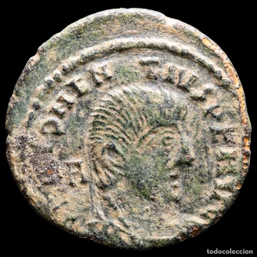 Monedas Imperio romano: Decencio, Maiorina de estilo barbaro VICTORIAE DD NN AVG SAR (5200)