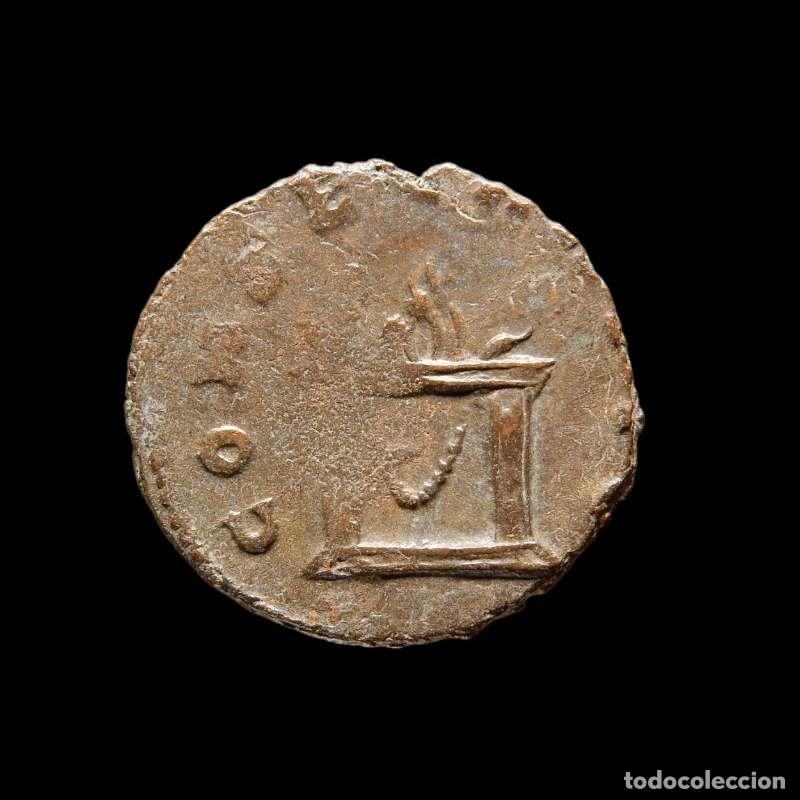 Monedas Imperio romano: Divo Claudio II Gothico - CONSECRATIO Altar, Roma
