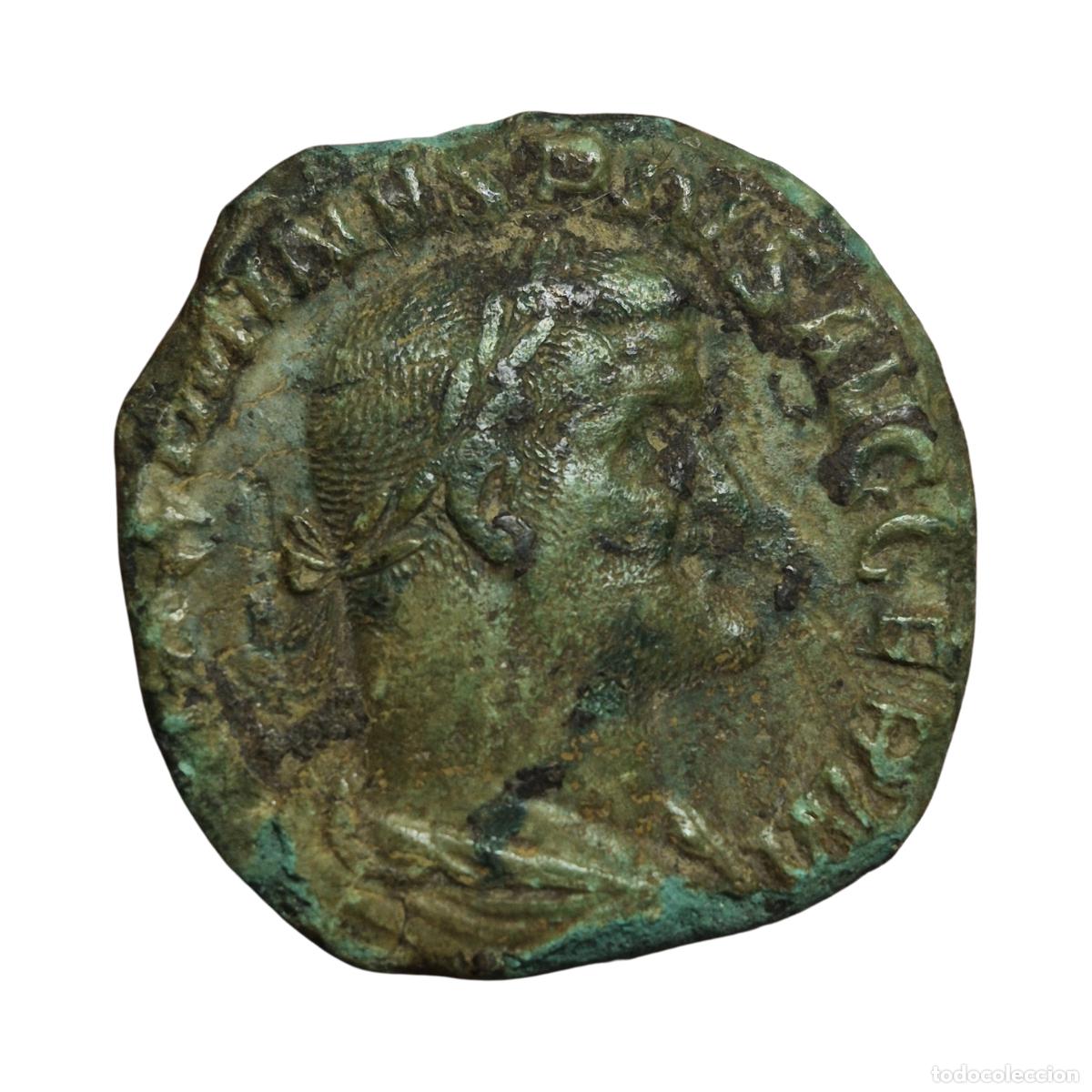 Monedas Imperio romano: NT/ SESTERCIO MAXIMINO I REV. SALUS (A1717)