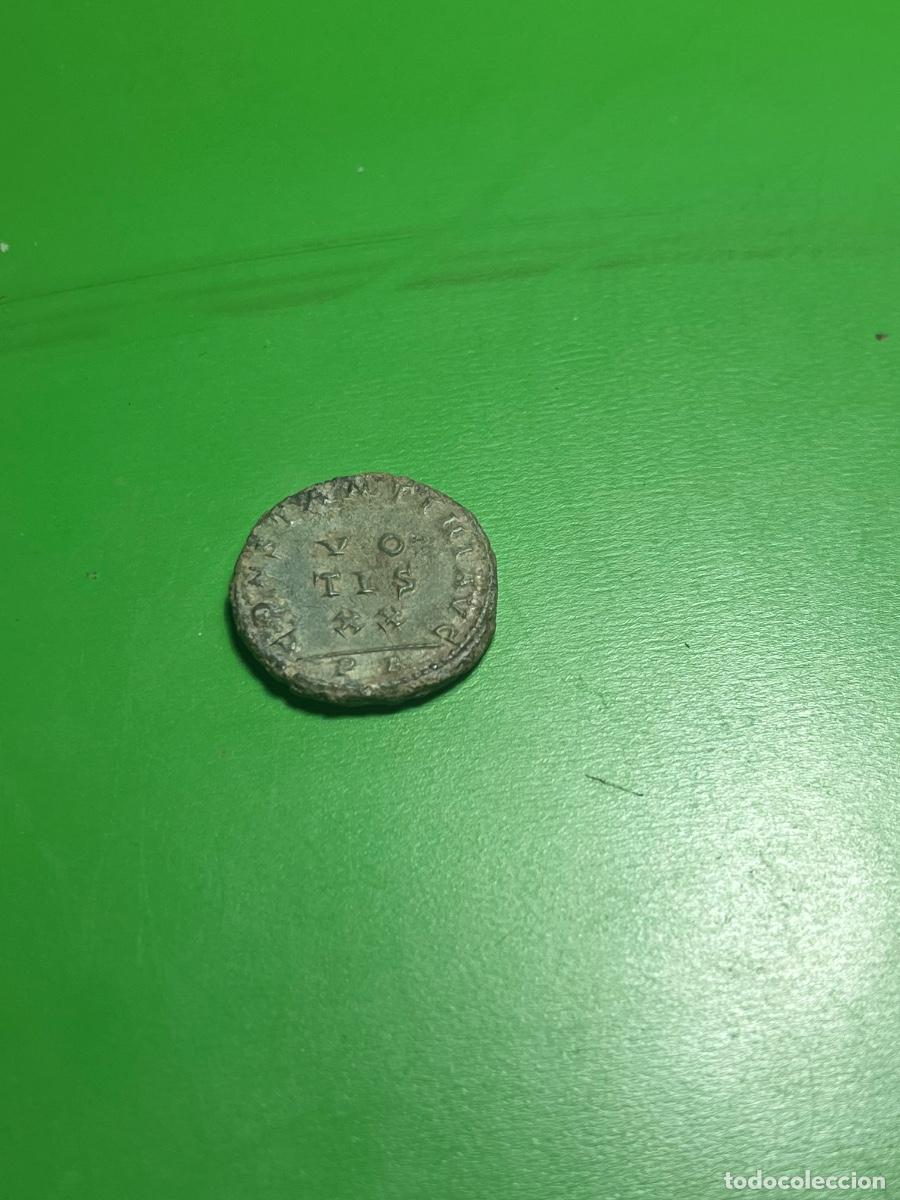 Monedas Imperio romano: CONSTANT&Iacute;NVS. Ae 3. 307-337 - Foto 2