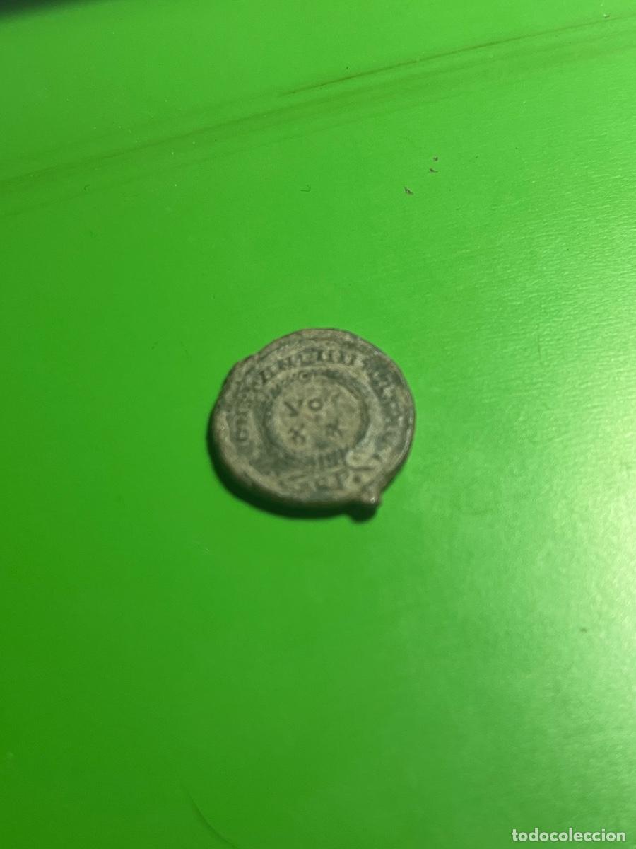 Monedas Imperio romano: CONSTANTINO I. Ae. 3. 310-337 - Foto 2