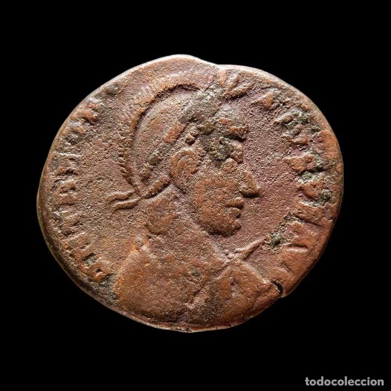 Monedas Imperio romano: Teodosio, Maiorina. Constantinopla, GLORIA ROMANORVM Galera