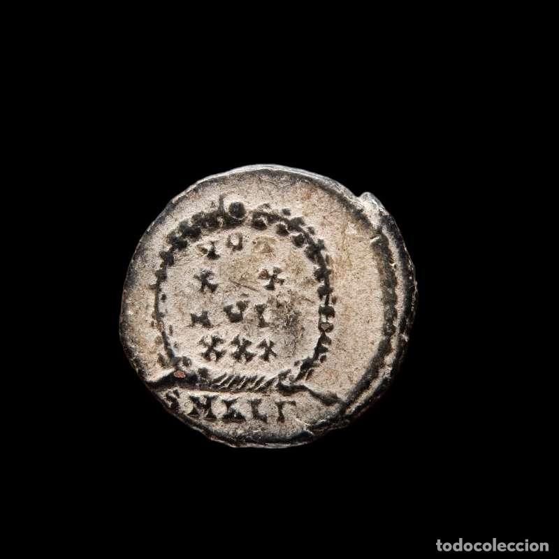 Monedas Imperio romano: Constancio II 324-337 AE15 Nummus.VOT XX MVLT XXX/SMANT