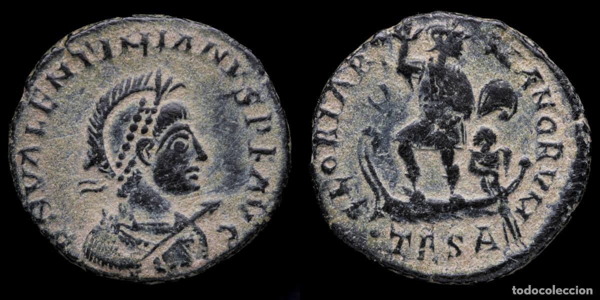 Monedas Imperio romano: Valentinian II Follis - GLORIA ROMANORVM, Thessalonica - 22 mm / 4,69 gr.