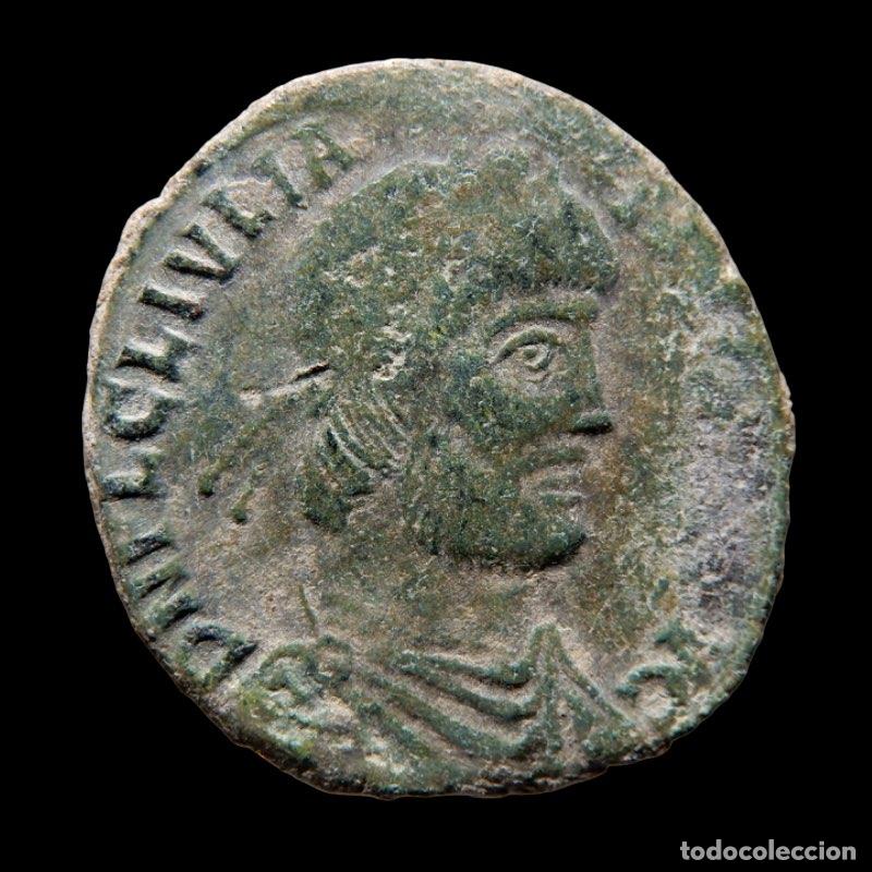 Monedas Imperio romano: Juliano II 360-363, &AElig;, Aquileia, imitacion barbara. A131-M