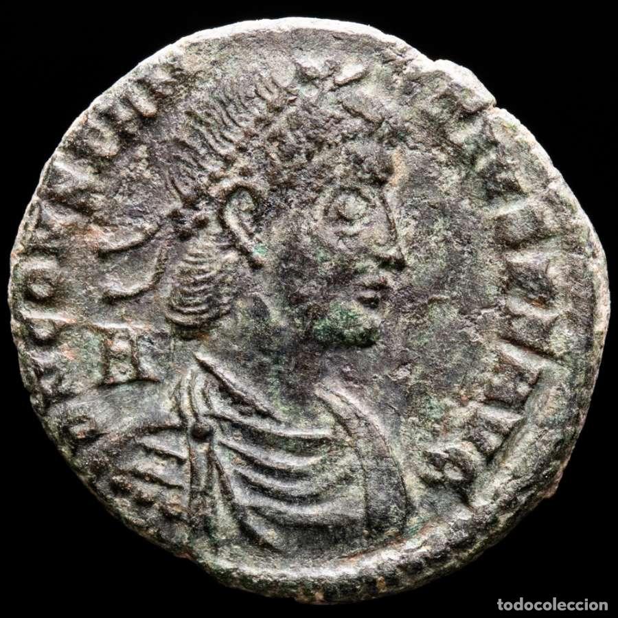Monedas Imperio romano: Constancio II &AElig; Maiorina Siscia FEL TEMP REPARATIO / ASIS&bull;S&bull; (4939)