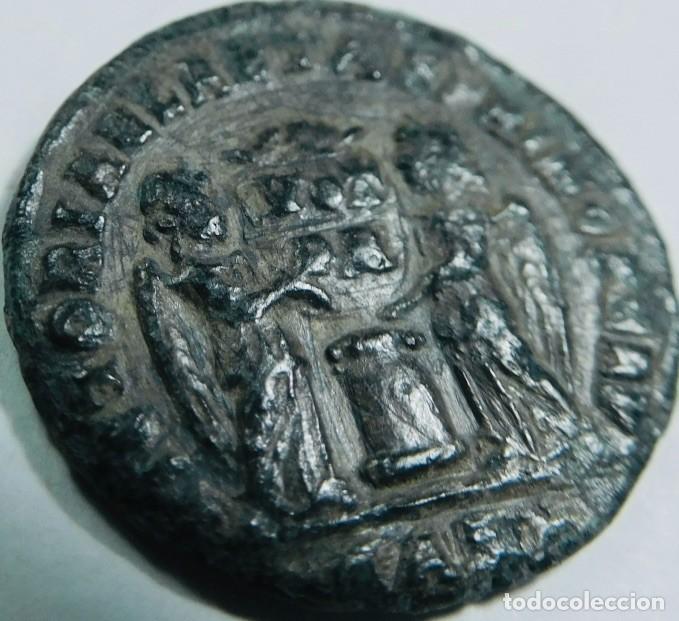 Monedas Imperio romano: Follis de bronce romano excepcionalmente bien conservado, - Foto 2