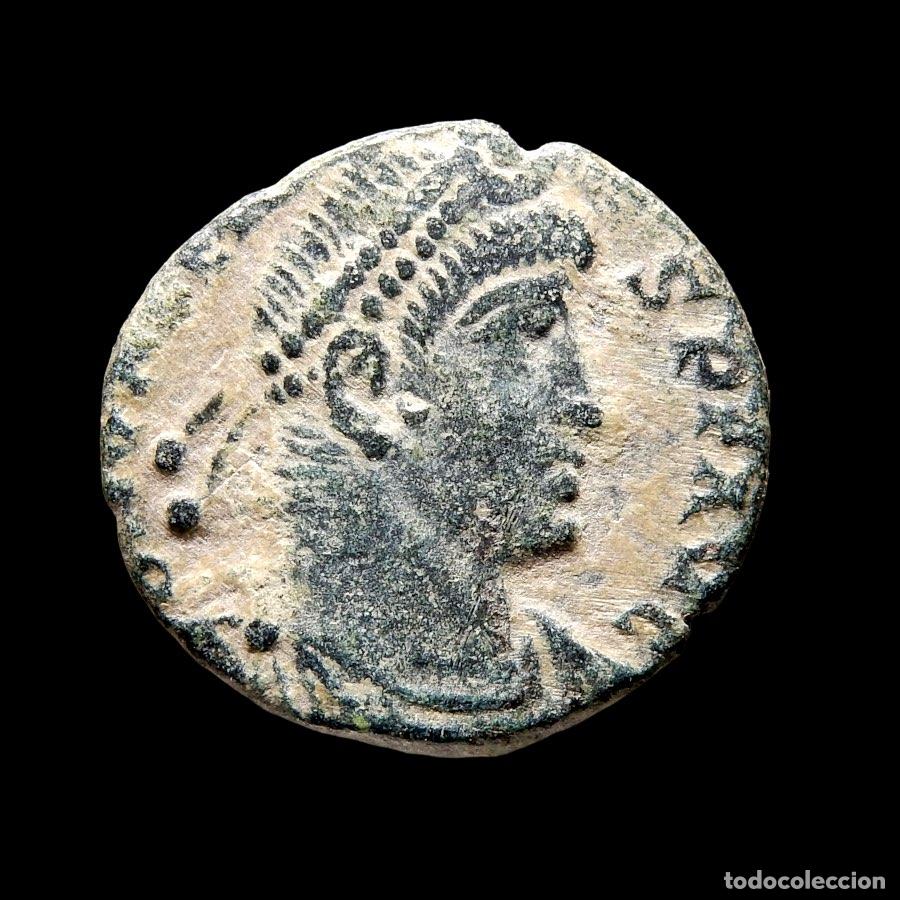 Monedas Imperio romano: Valente (364-378) Follis, Roma. SECVRITAS REIPVBLICAE. SMRB. A213-M