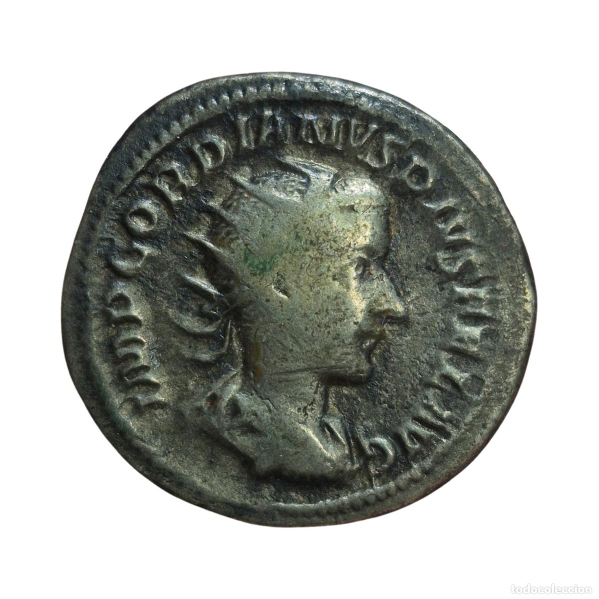 Monedas Imperio romano: NT/ ANTONINIANO GORDIANO III REV. EMPERADOR VELADO (A1768)