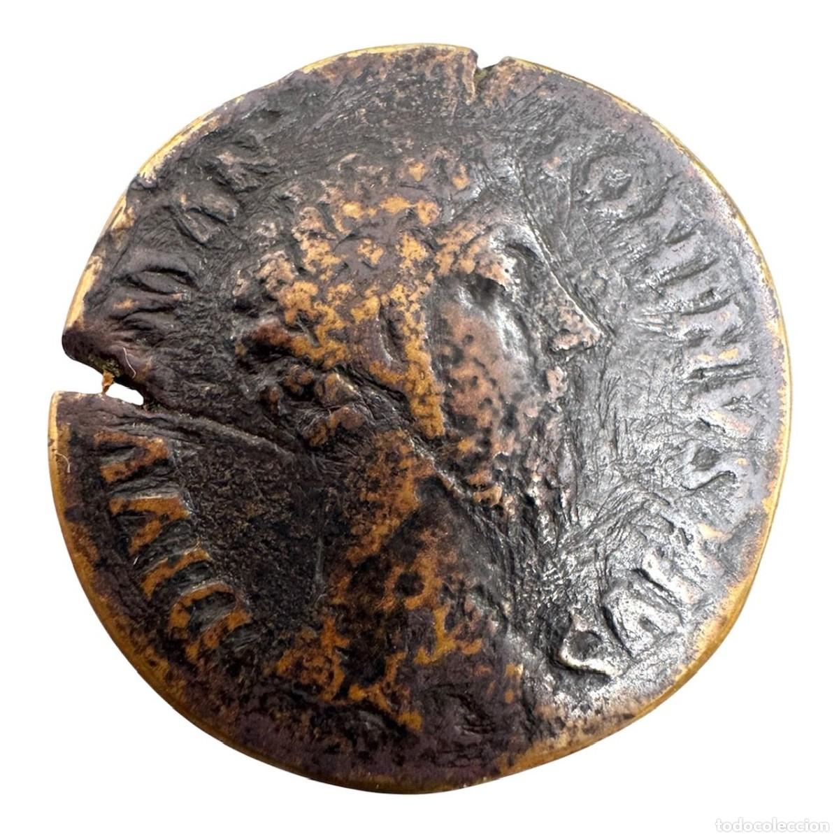 Monedas Imperio romano: Marco Aurelio Sestercio de Consagraci&oacute;n 19,7 gr Rev/ CONSECRATIO SC