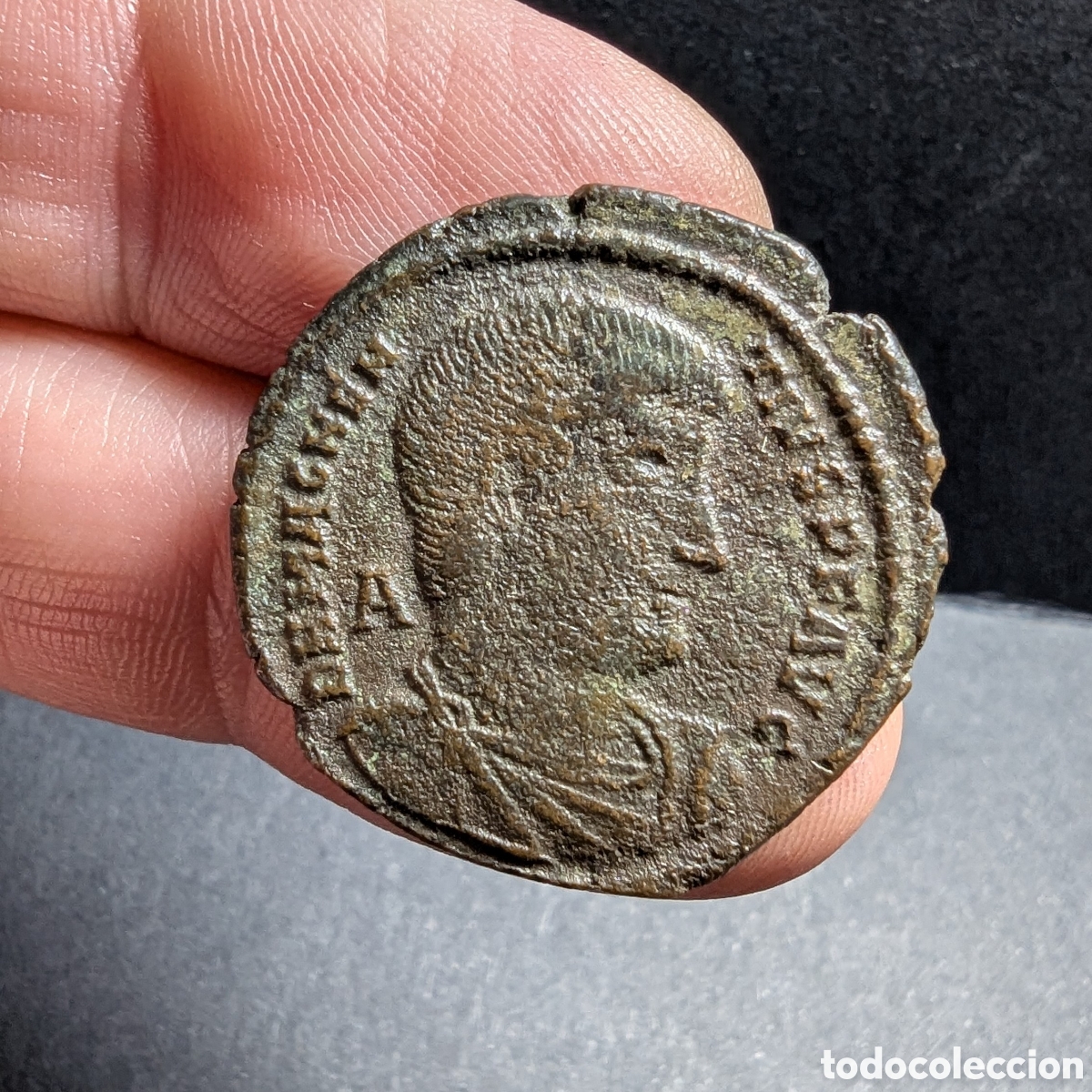 Monedas Imperio romano: Cententional AE2 Magnencio 350-351 d.C. Roma &rdquo;Gloria Romanorvm&rdquo;