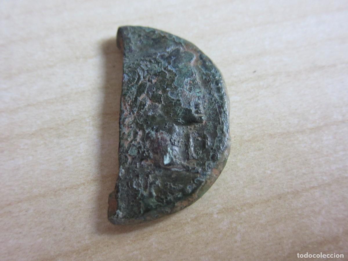Monedas Imperio romano: Medio As de Augusto emitido en Nemausus Di&aacute;metro 2,7 cm S I AC