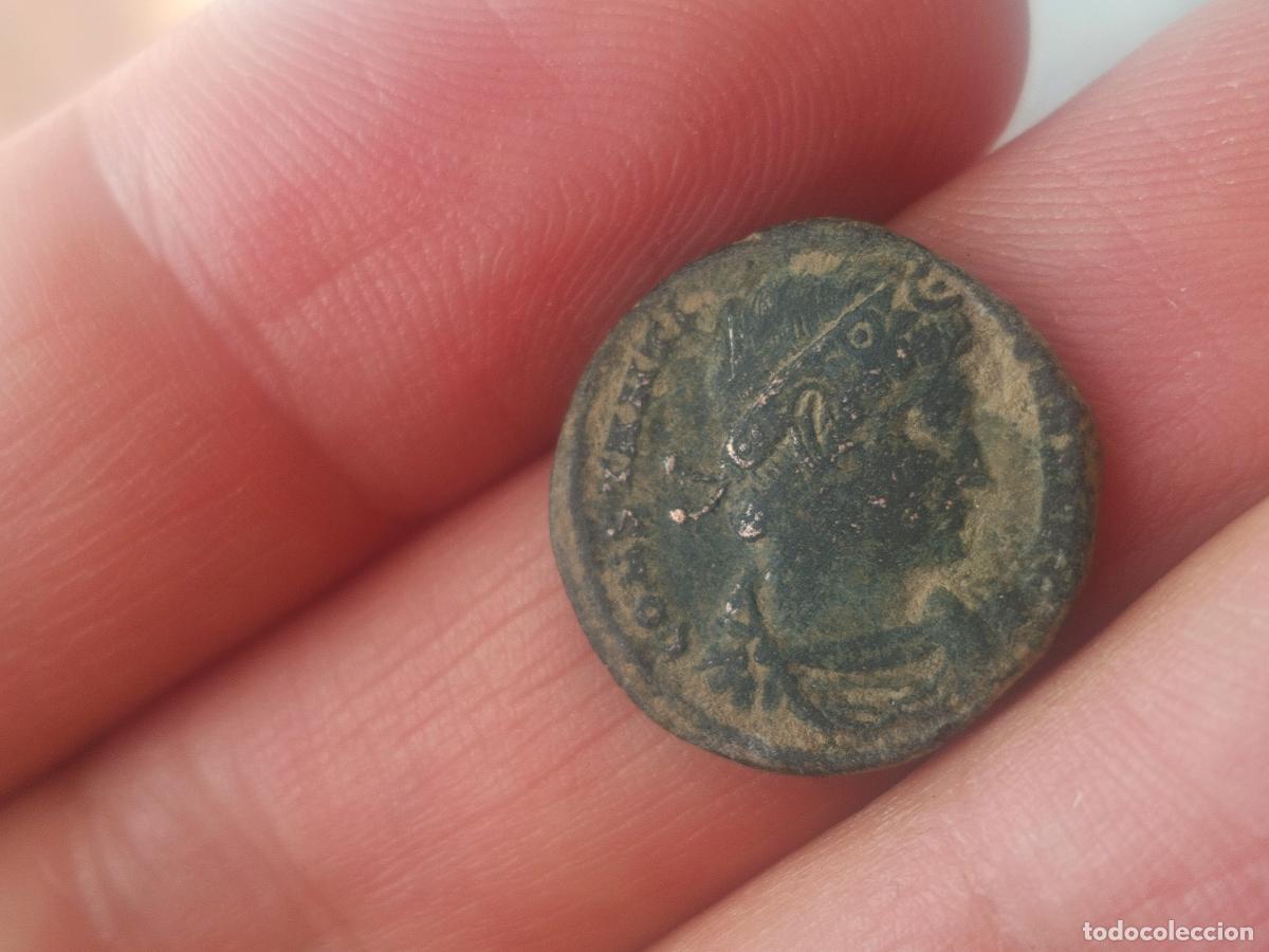 Monedas Imperio romano: Buen nummus o centenional de Constantino