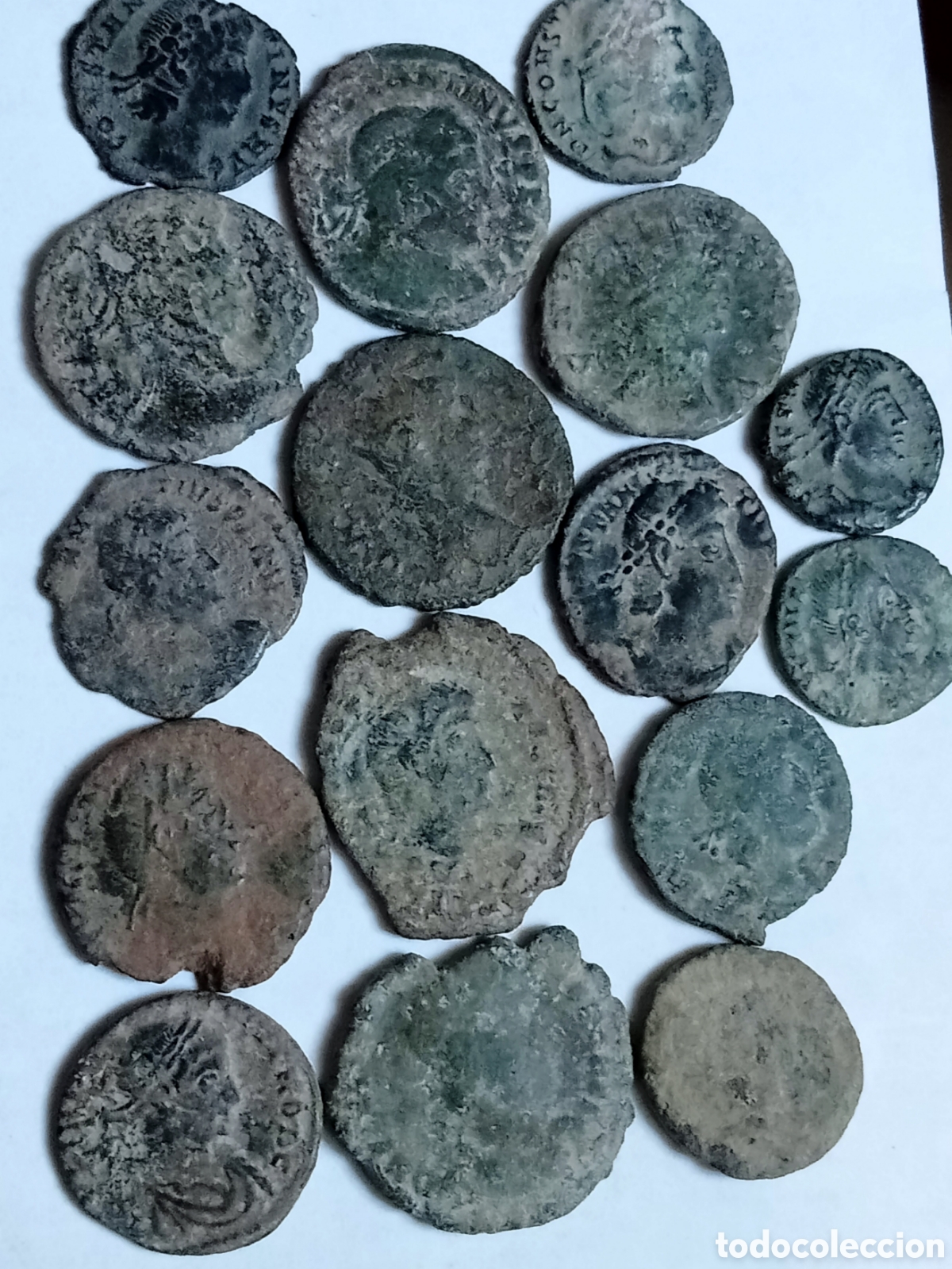 Monedas Imperio romano: 16 BAJO IMPERIO - SIGLO IV - CENTIONALES