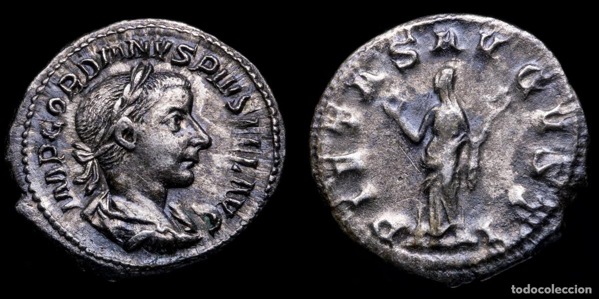 Monedas Imperio romano: Gordian III Denarius - PIETAS AVGVSTI - 20 mm / 2,59 gr.