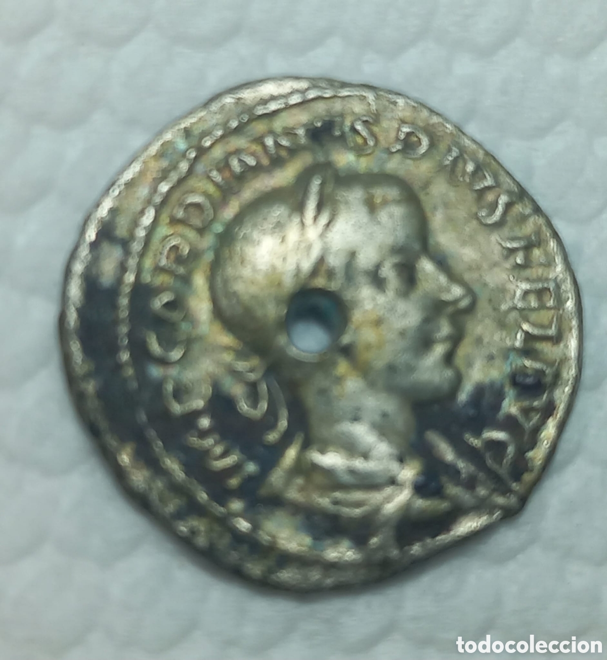 Monedas Imperio romano: Gordian III, AD 238-244. AR, Denarius. 2.84 g 19.82 mm. Rome. Con agujero y restos de