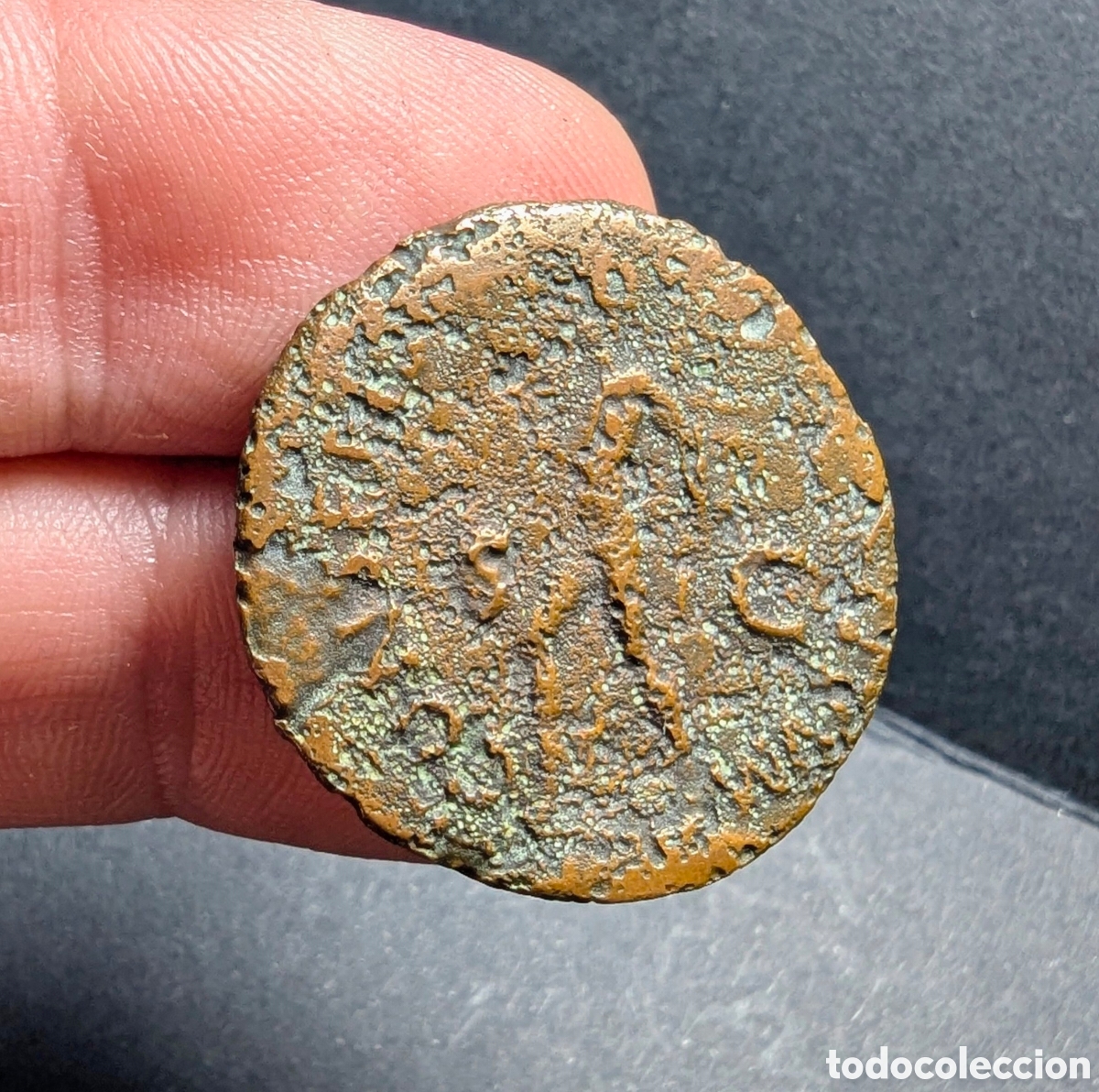 Monedas Imperio romano: As Vitelio 69 d.C. Tarraco &rdquo;Consensvs Exercitvm&rdquo; - Foto 2