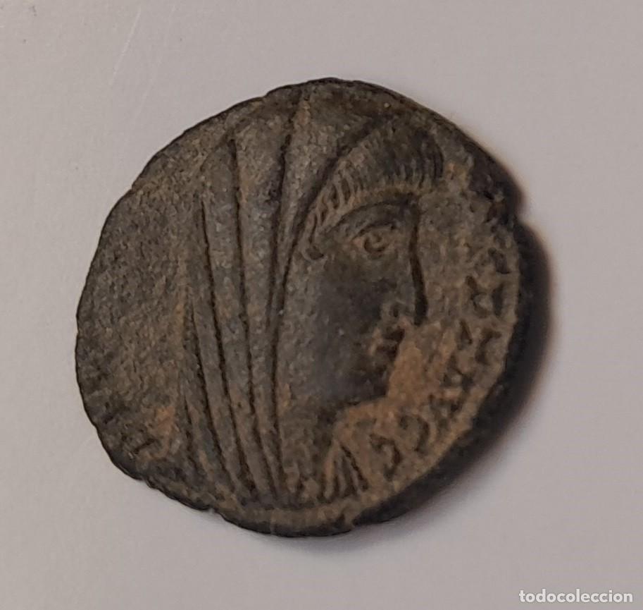 Monedas Imperio romano: CONSTANTINO VELADO. 1/2 FOLLIS