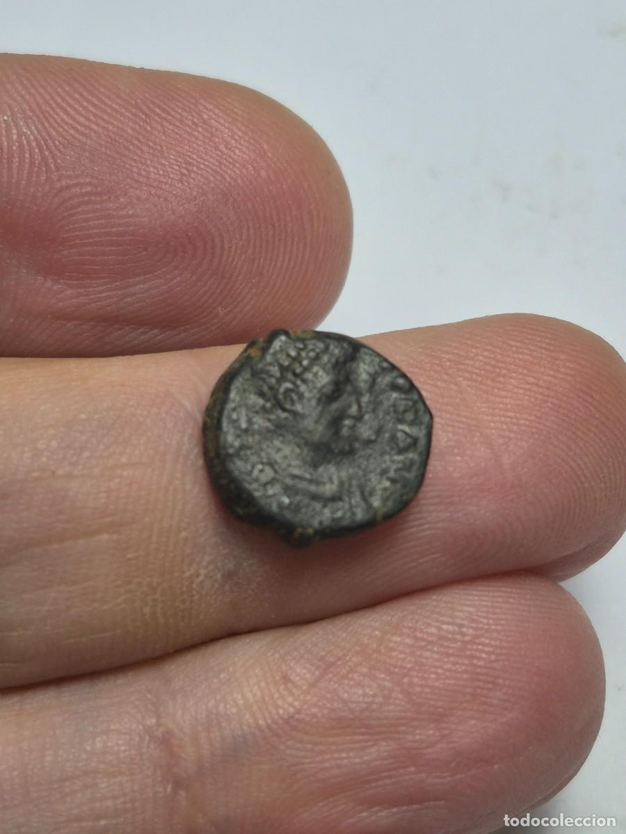 Monedas Imperio romano: NT/ PEQUE&Ntilde;O BRONCE BAJO IMPERIO ARTE BARBARO GRAN GROSOR 2,51 GRS (A1842)