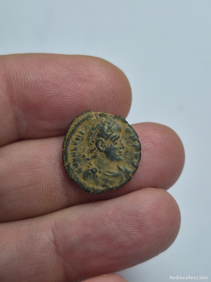 Monedas Imperio romano: NT/ CENTENIONAL VALENTE 2,13 GRS (A1854)