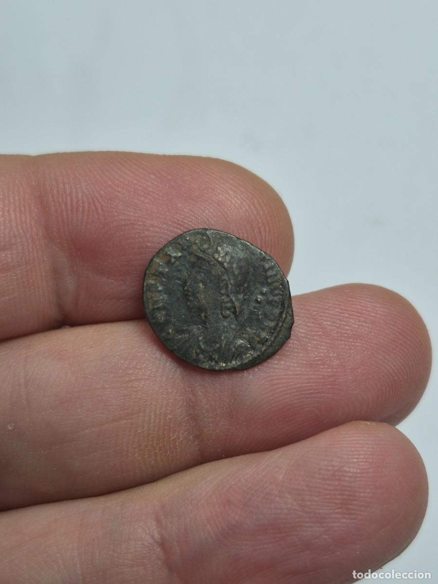 Monedas Imperio romano: NT/ FRACCION FOLLIS CONSTANTINOPOLIS 1,17 GRS (A1858)