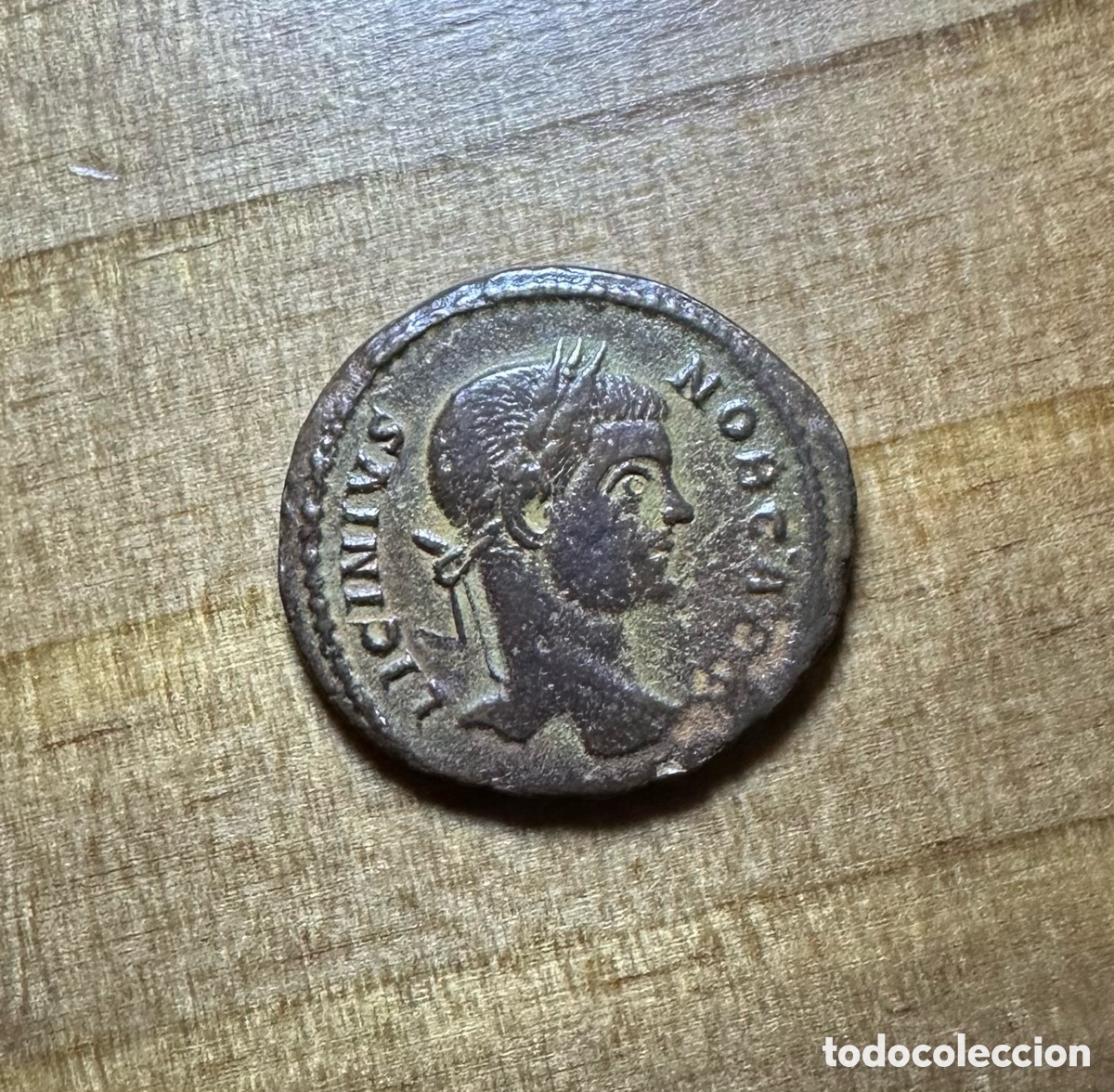 Monnaies Empire Romain: Follis Licinio II como C&eacute;sar Moneda Romana