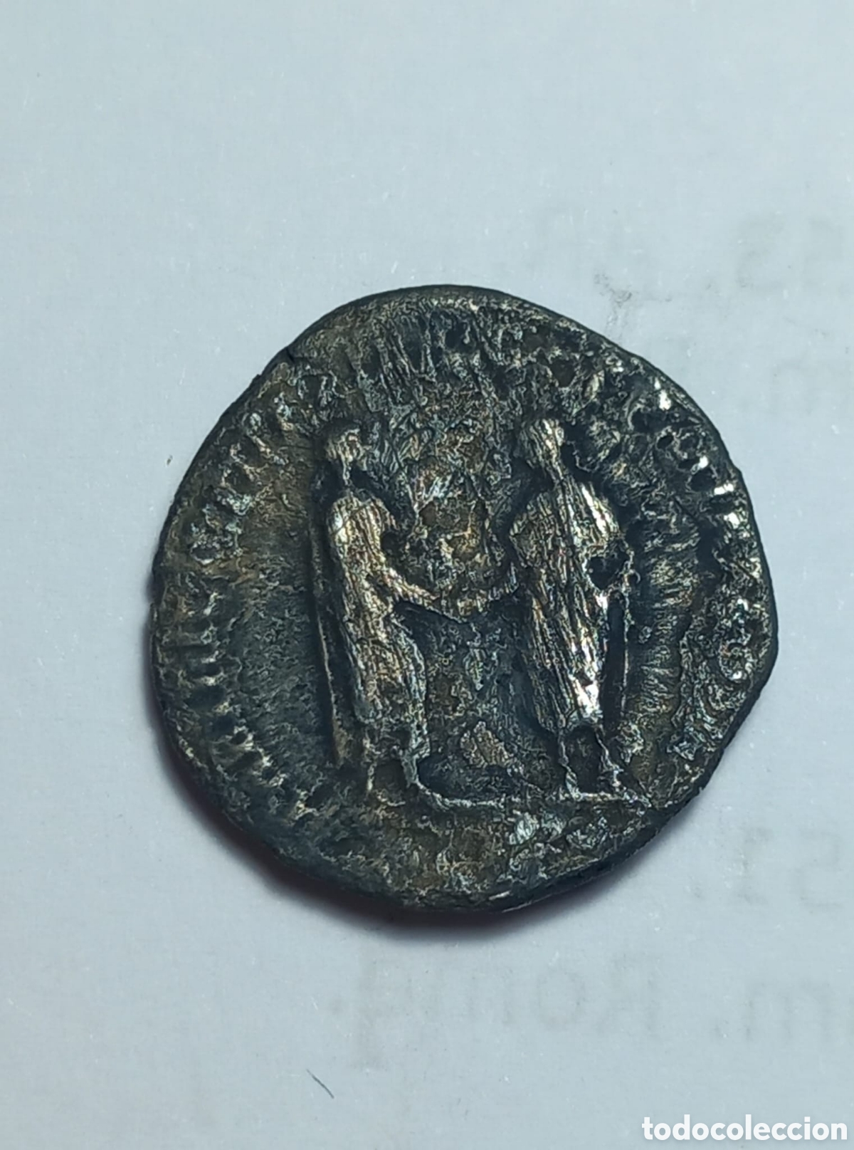 Monedas Imperio romano: DENARIO ADRIANO Adriano, 117-138 d.C. Denario de plata. 2,62 g, 17,56 mm. Roma. EN MCB