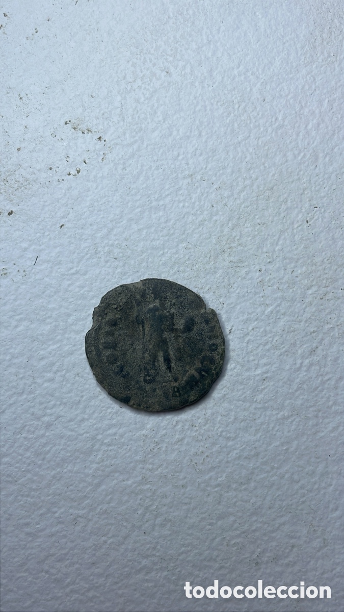 Monedas Imperio romano: Antoniniano y bronce imperial a clasificar⁠ - Foto 4